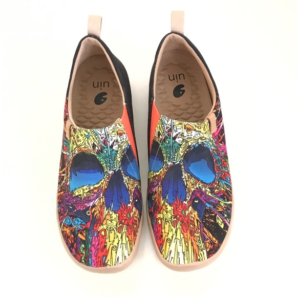 UIN No Body Artistic Slip-On Shoes Vibrant Loafers Women’s Size 10 - Picture 1 of 16